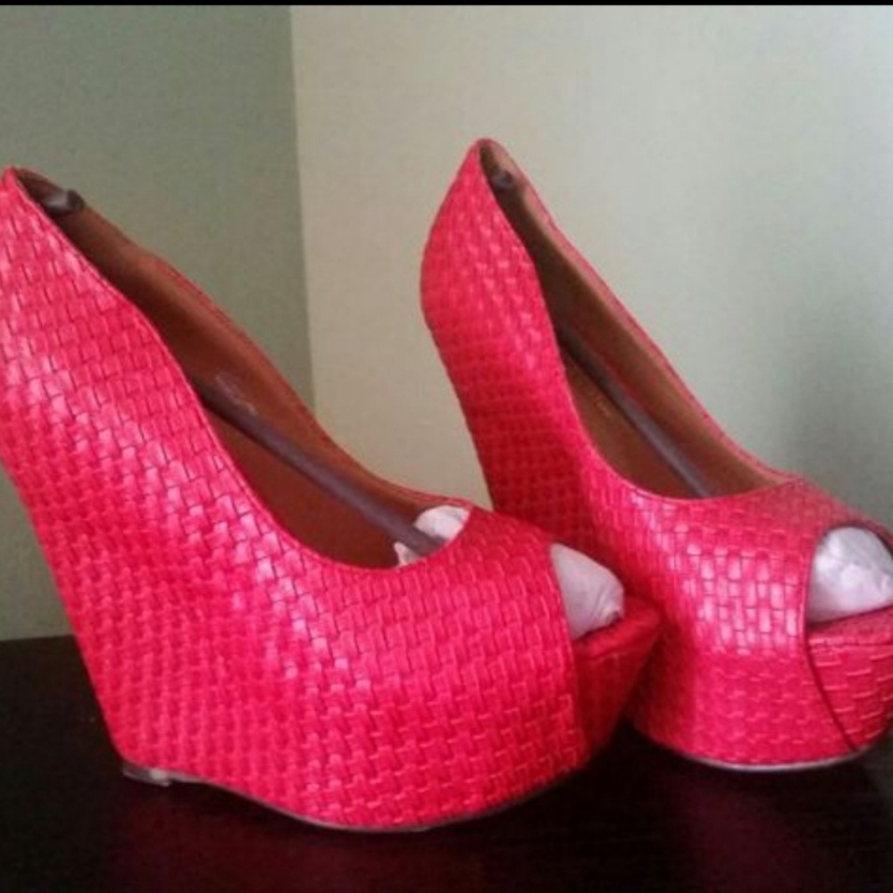Coral Wedges